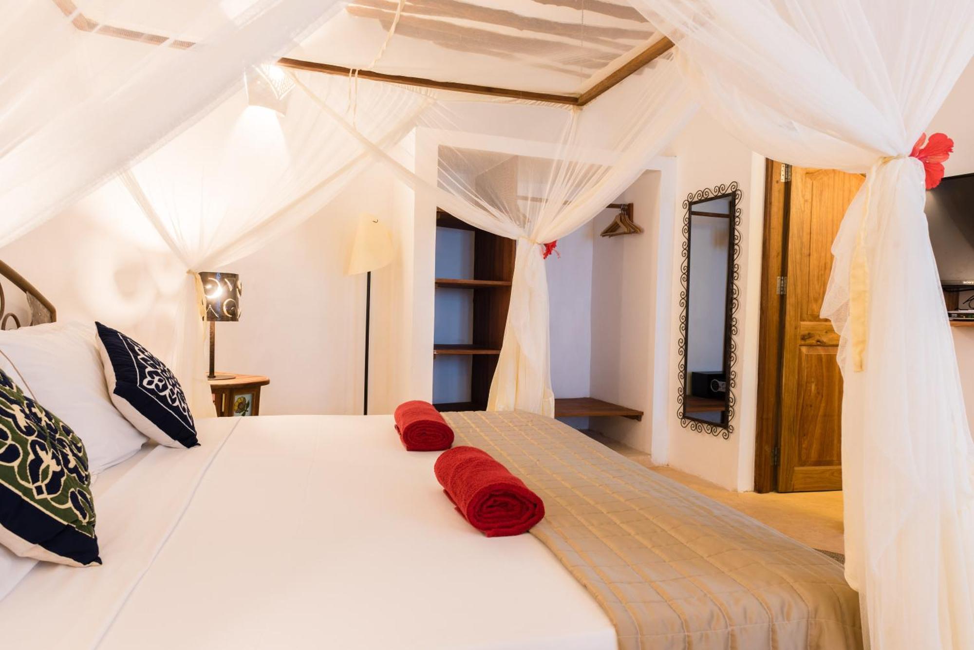 Villa Kiva Boutique Hotel Матемве Экстерьер фото